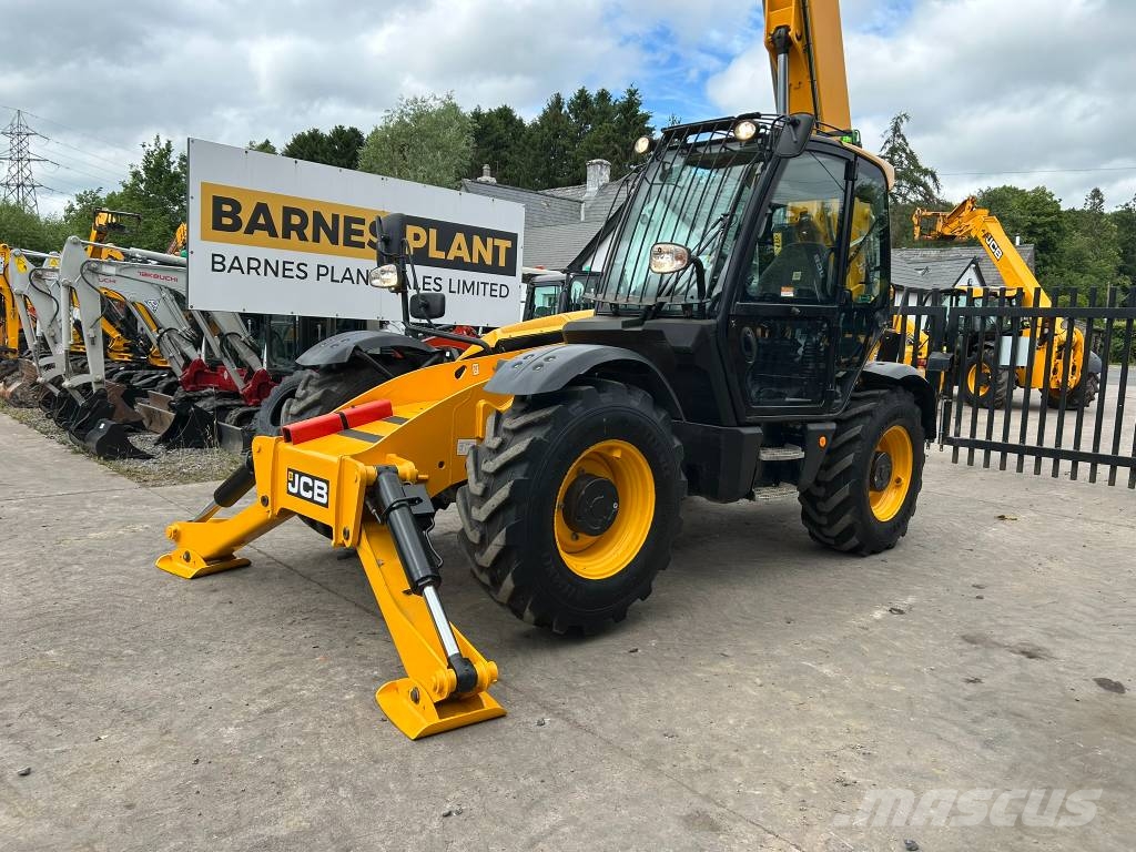 JCB 540-140 Teleskopické manipulátory