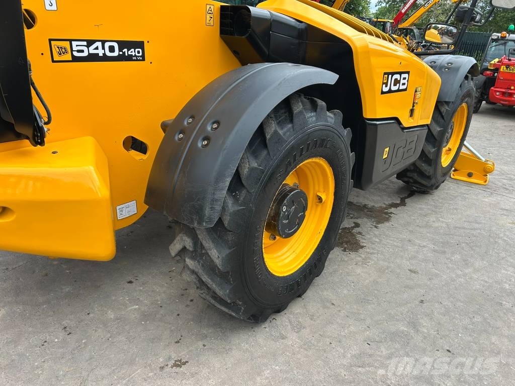 JCB 540-140 Teleskopické manipulátory