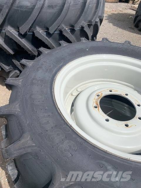 Mitas MITAS 380/70R28 & 480/70R38 Ruedas