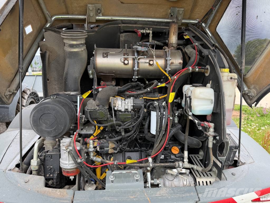 Liebherr T 509 Tekerlekli yükleyiciler