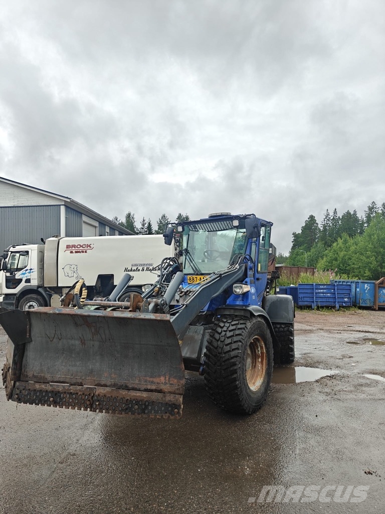 Wille 855 C Kompaktie traktori