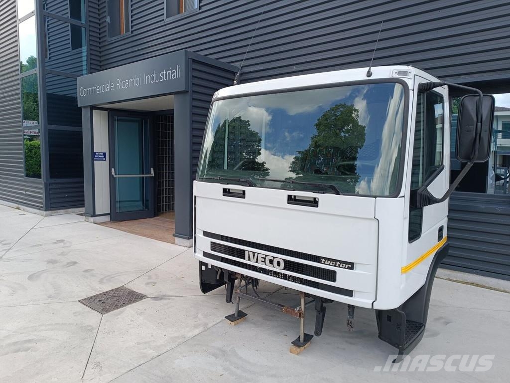 Iveco EUROCARGO TECTOR Kabine i unutrašnjost