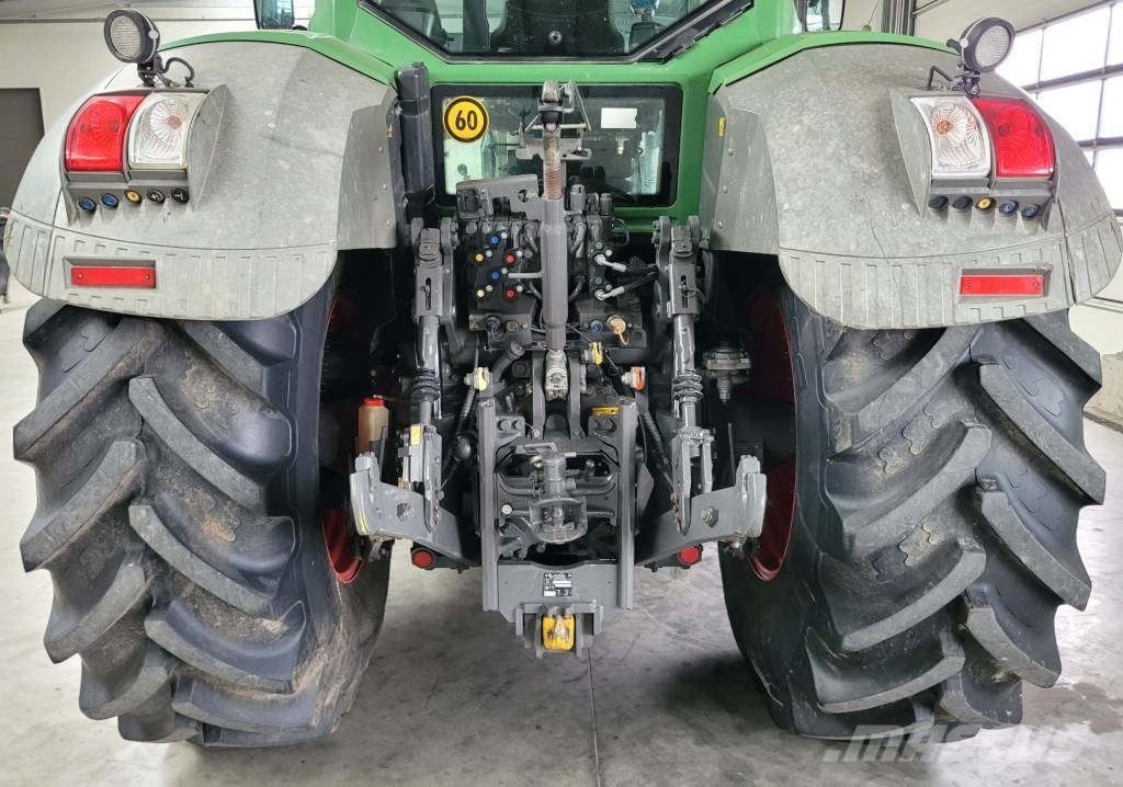 Fendt 828 Profi Plus Tractoren