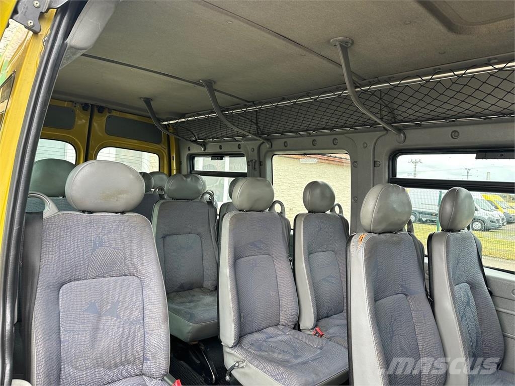 Renault Master VIN 213 Minibuses