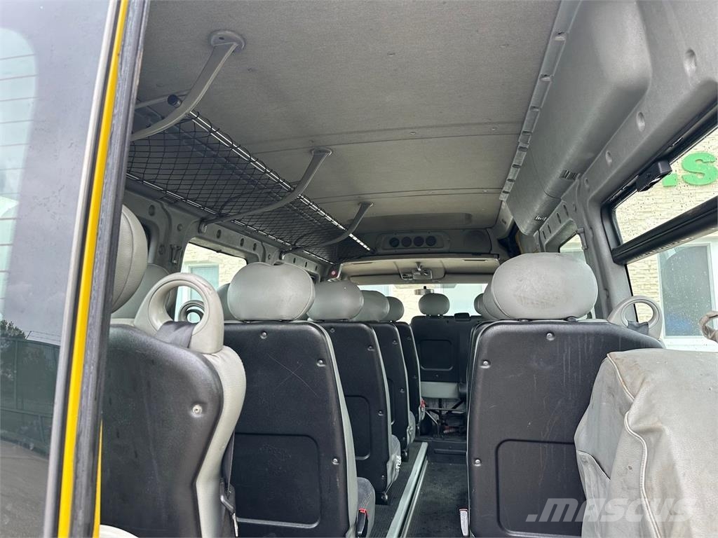 Renault Master VIN 213 Minibuses