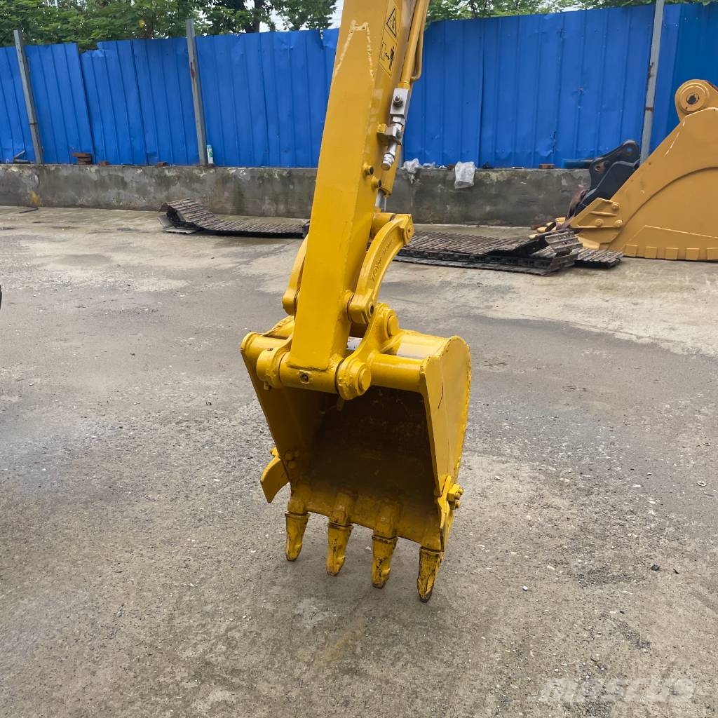 Komatsu PC 35 MR Mini bagri <7t