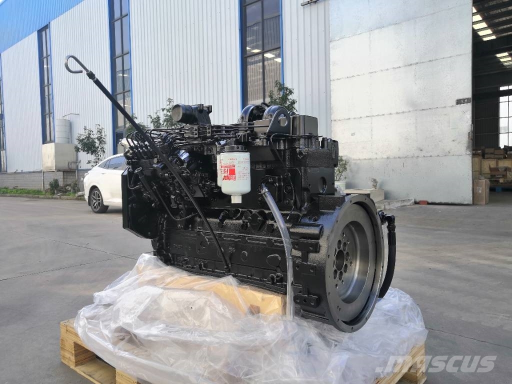 Komatsu PC200-7 / PC200LC-7 엔진