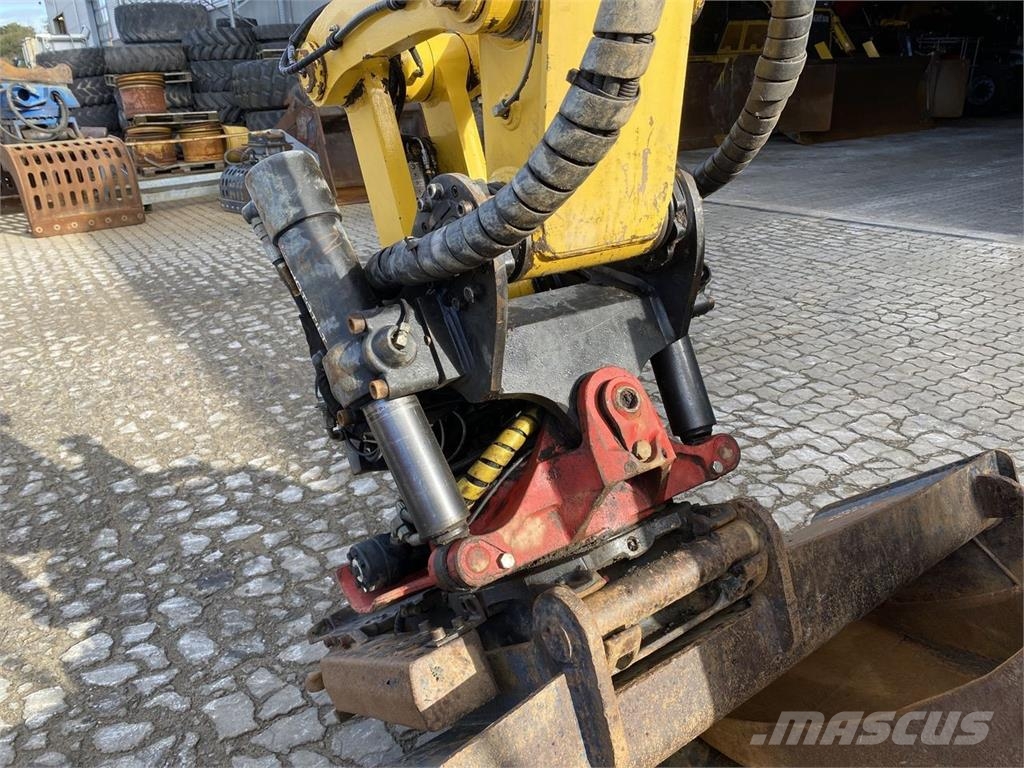 Komatsu PC138US-11 Gravemaskiner på larvebånd