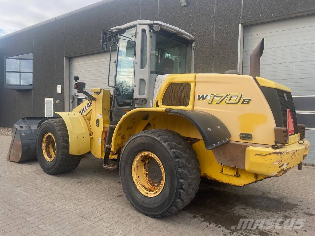 New Holland W170B Cargadoras sobre ruedas