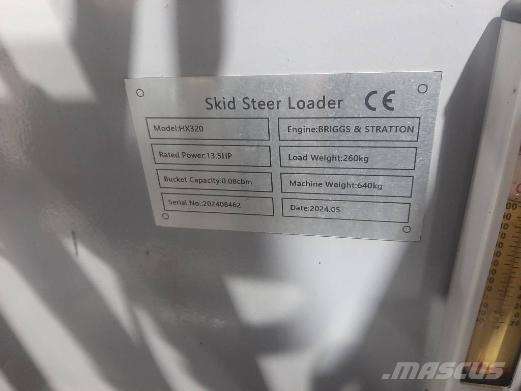 CMH HX320 mini loader Carregadores multiuso
