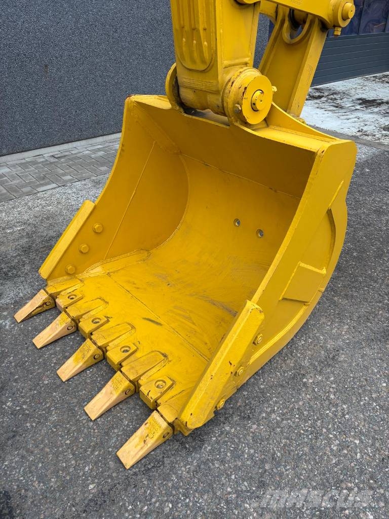 Komatsu PC 210-10M0 (New / Non CE Certified) Escavadeiras de esteiras