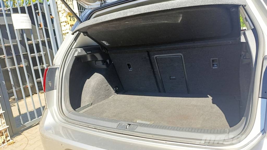 Volkswagen Golf VII 1.6 TDI - Klima, Navi, Standheizung Personbiler