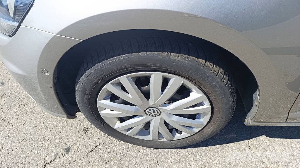 Volkswagen Golf VII 1.6 TDI - Klima, Navi, Standheizung Personbiler