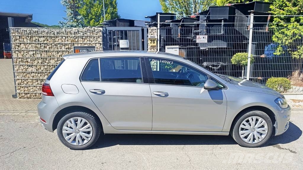 Volkswagen Golf VII 1.6 TDI - Klima, Navi, Standheizung Personbiler