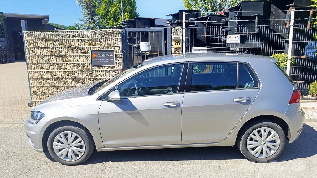 Volkswagen Golf VII 1.6 TDI - Klima, Navi, Standheizung Personbiler