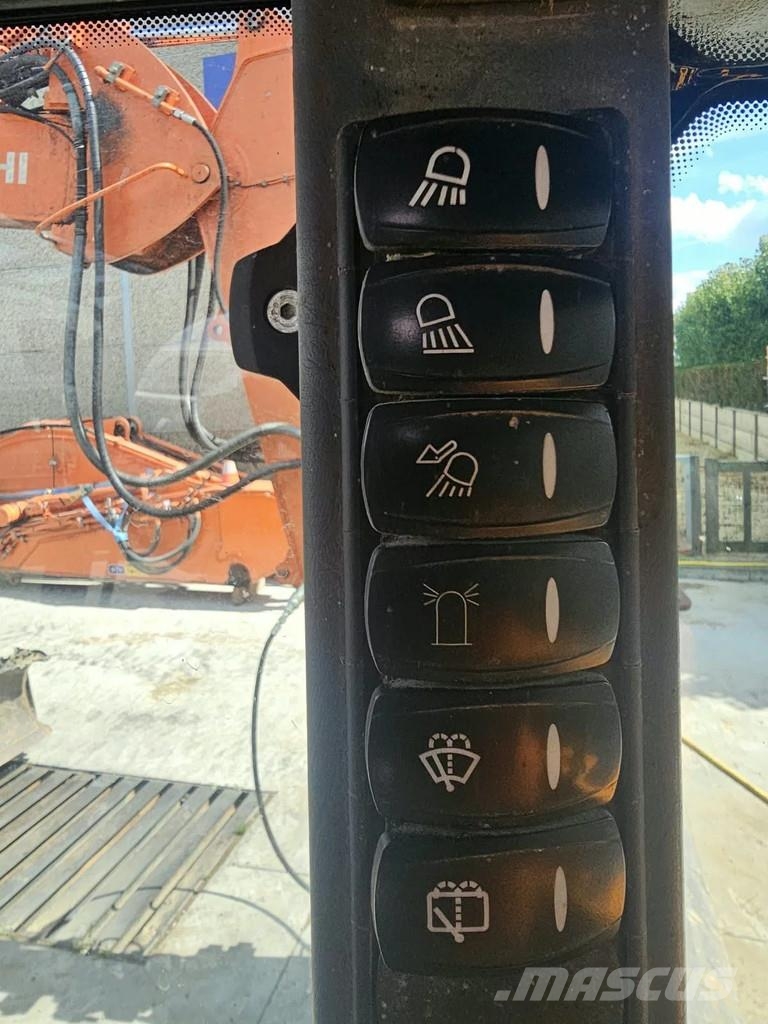 GiANT G3500 Teleskop-Radlader