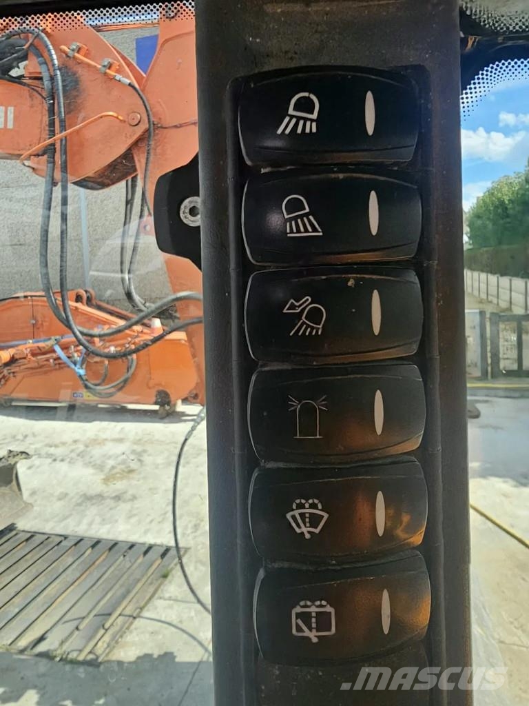 GiANT G3500 Teleskop-Radlader