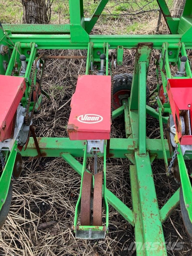 Vicon monocentra bietenzaaimachine Drills