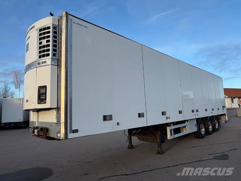 Bussbygg Skåptrailer, Öppningsbar sida, RWU700 نصف مقطورات ذات هيكل صندوقي