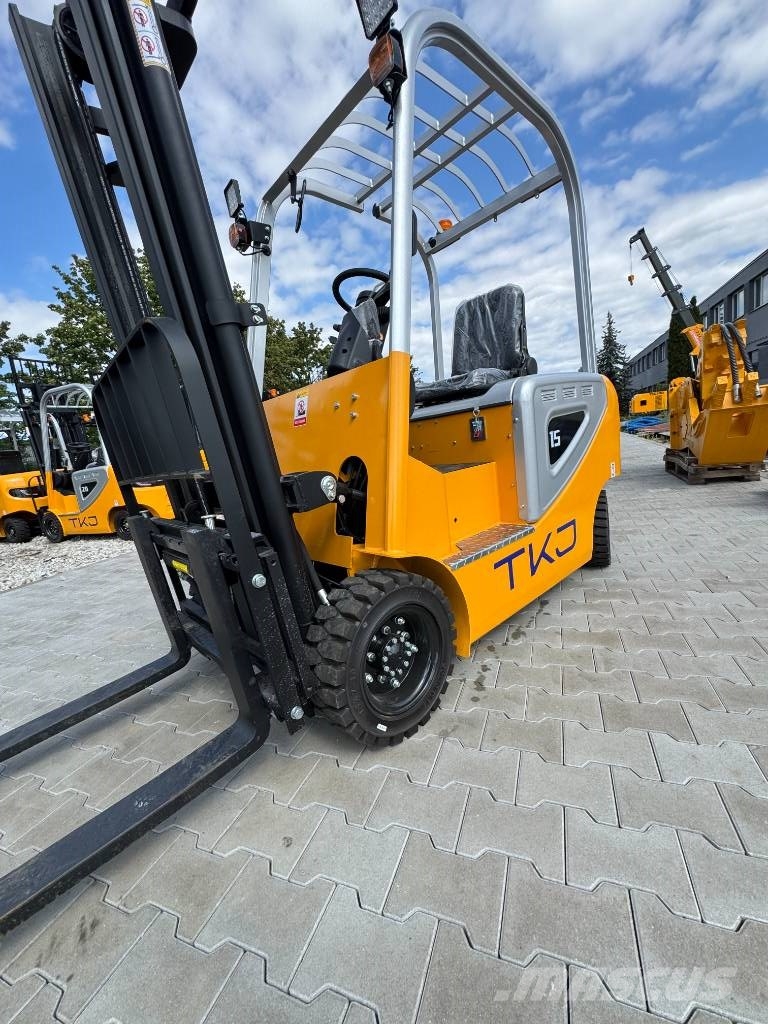 TKJ DF15 Sähkötrukit