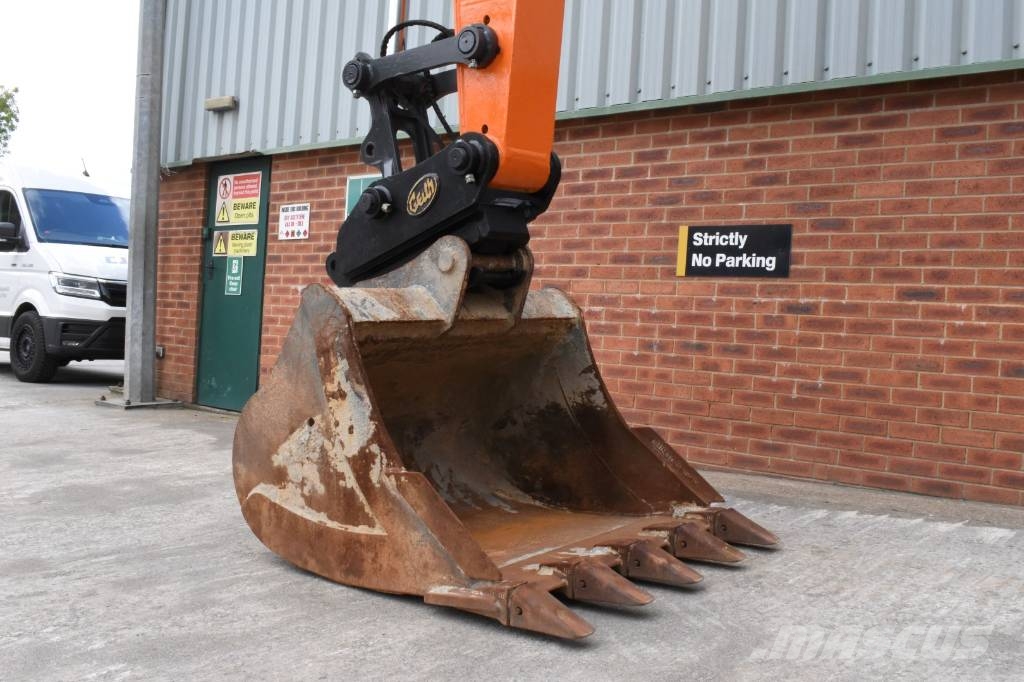Develon DX 140 LC-7 K Crawler excavators