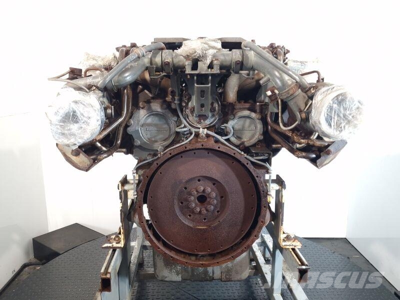 Liebherr D9508 A7 Motoren