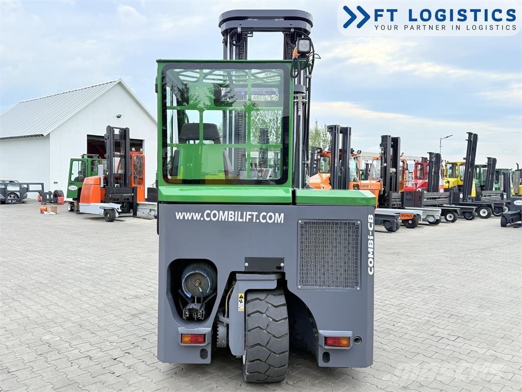Combilift CB4000 | GAS | TRIPLEX 6800 | FREE-LIFT | FORK-POS Carrello elevatore retrattile a 4 vie