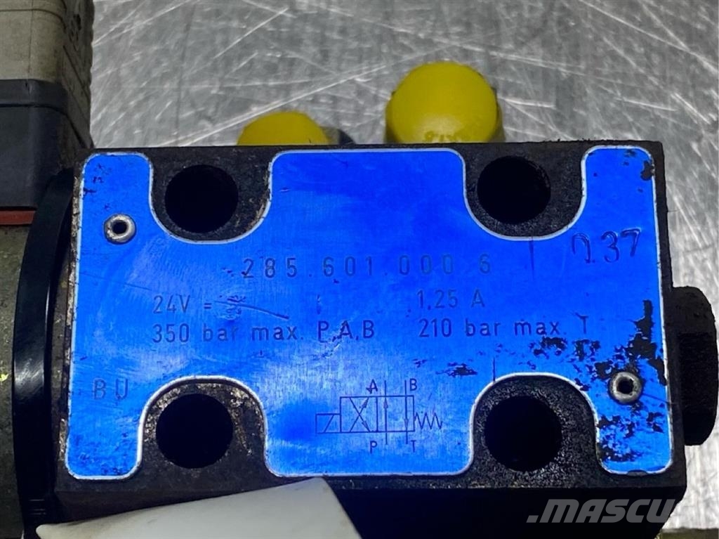 CAT 924G-176-9667-Valve/Ventile/Ventiel Hydraulik