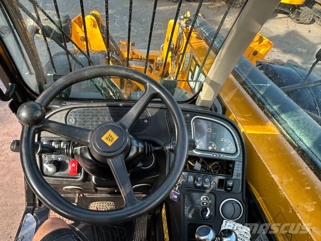 JCB 533-105 Carretillas telescópicas