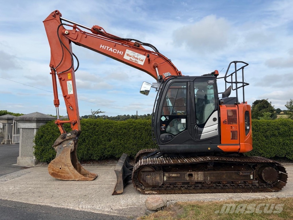 Hitachi ZX 135 US Roomikekskavaatorid