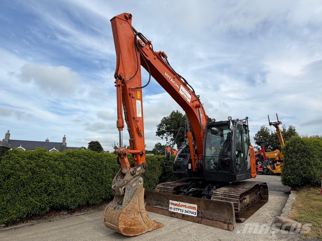 Hitachi ZX 135 US Roomikekskavaatorid