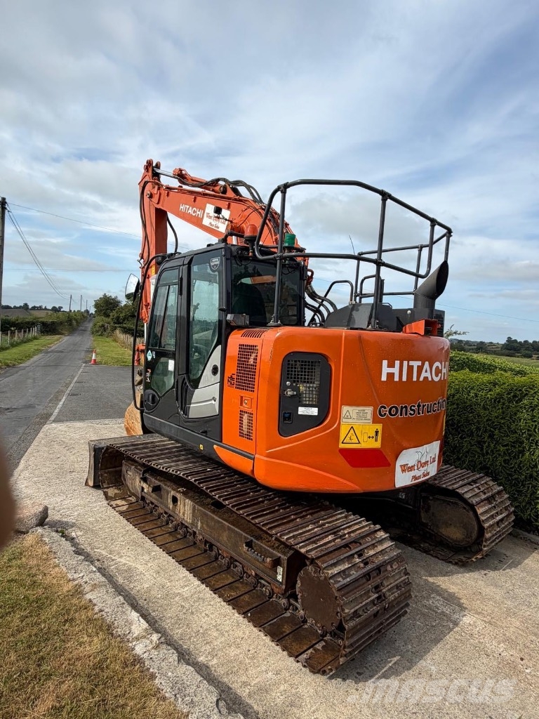 Hitachi ZX 135 US Roomikekskavaatorid