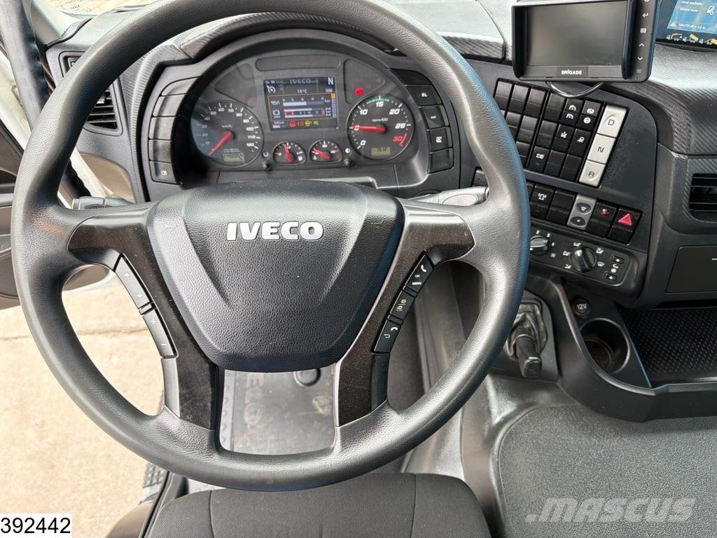 Iveco X-Way 360 6x4, EURO 6, Palfinger, Remote Camioane platforma/prelata