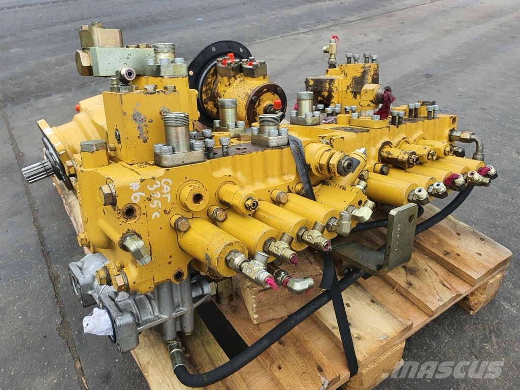 CAT 330 C ROZDZIELACZ HYDRAULICZNY Гідравліка