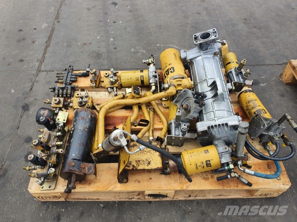 CAT 330 C ROZDZIELACZ HYDRAULICZNY Гідравліка