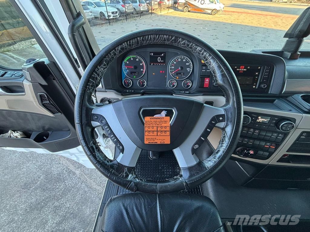 MAN TGX 28.500 6x2 XXL CAB / INTARDER / DOUBLE BOGIE وحدات الجر