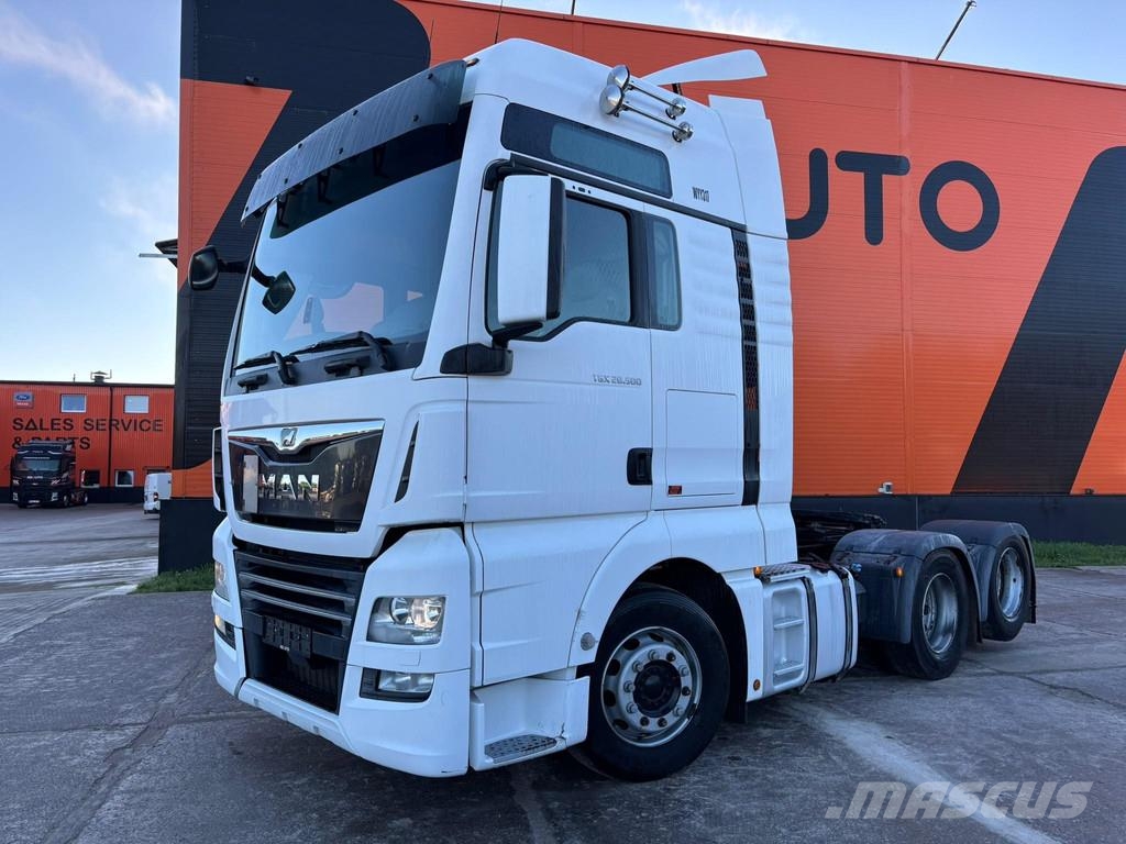 MAN TGX 28.500 6x2 XXL CAB / INTARDER / DOUBLE BOGIE وحدات الجر