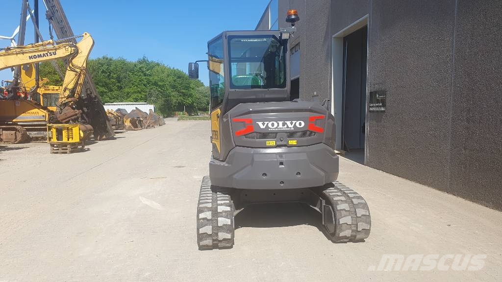 Volvo ECR 50 F Beltegraver