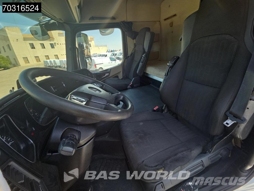 Mercedes-Benz Actros 1843 4X2 ClassicSpace Retarder LED Ťahače