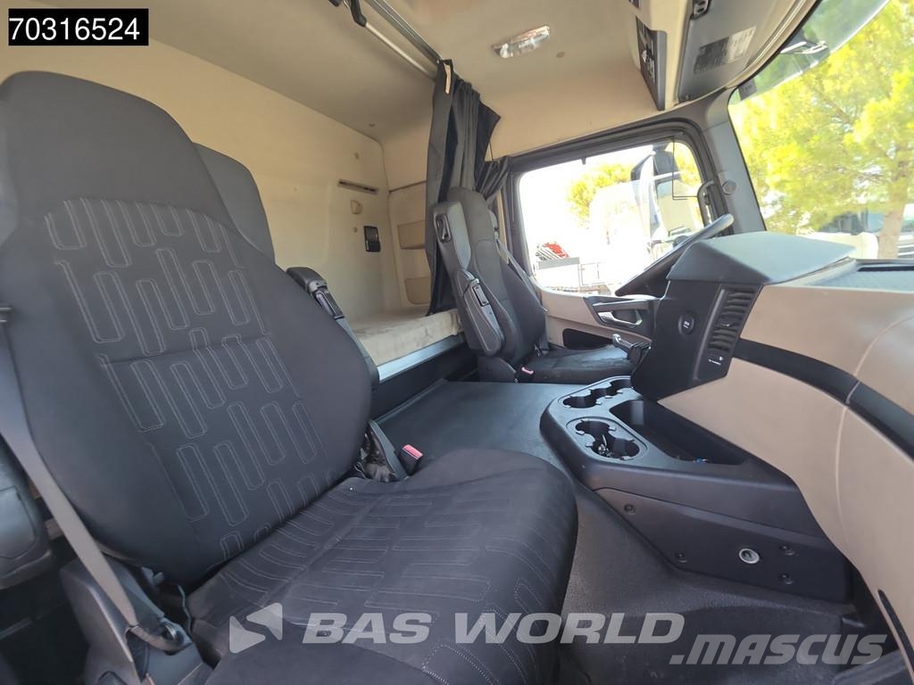 Mercedes-Benz Actros 1843 4X2 ClassicSpace Retarder LED Camiones tractor