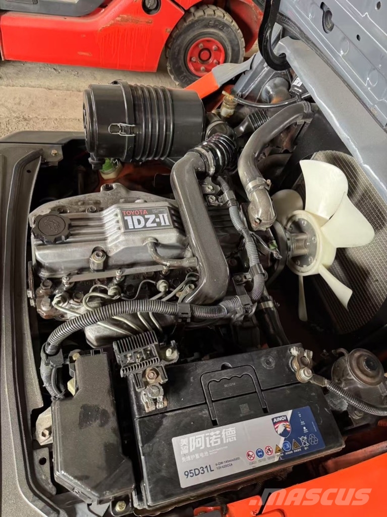 Toyota 7FD 30 8FD30  6FD30 Diesel forklifts