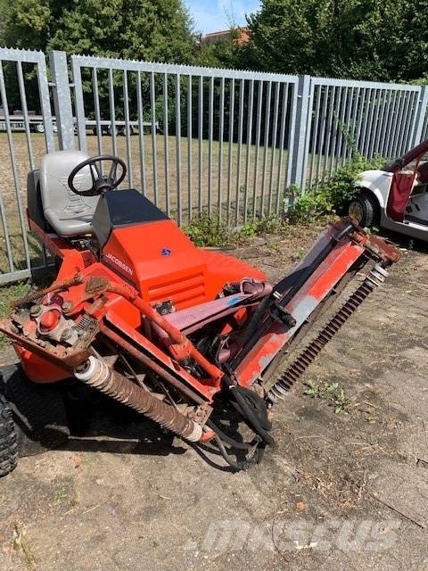 Jacobsen Tri King 1900 الوقوف على جزازات