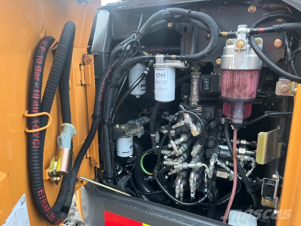 CASE CX 85 D / Engcon, Kauha, Rasvari Средни екскаватори 7т - 12т