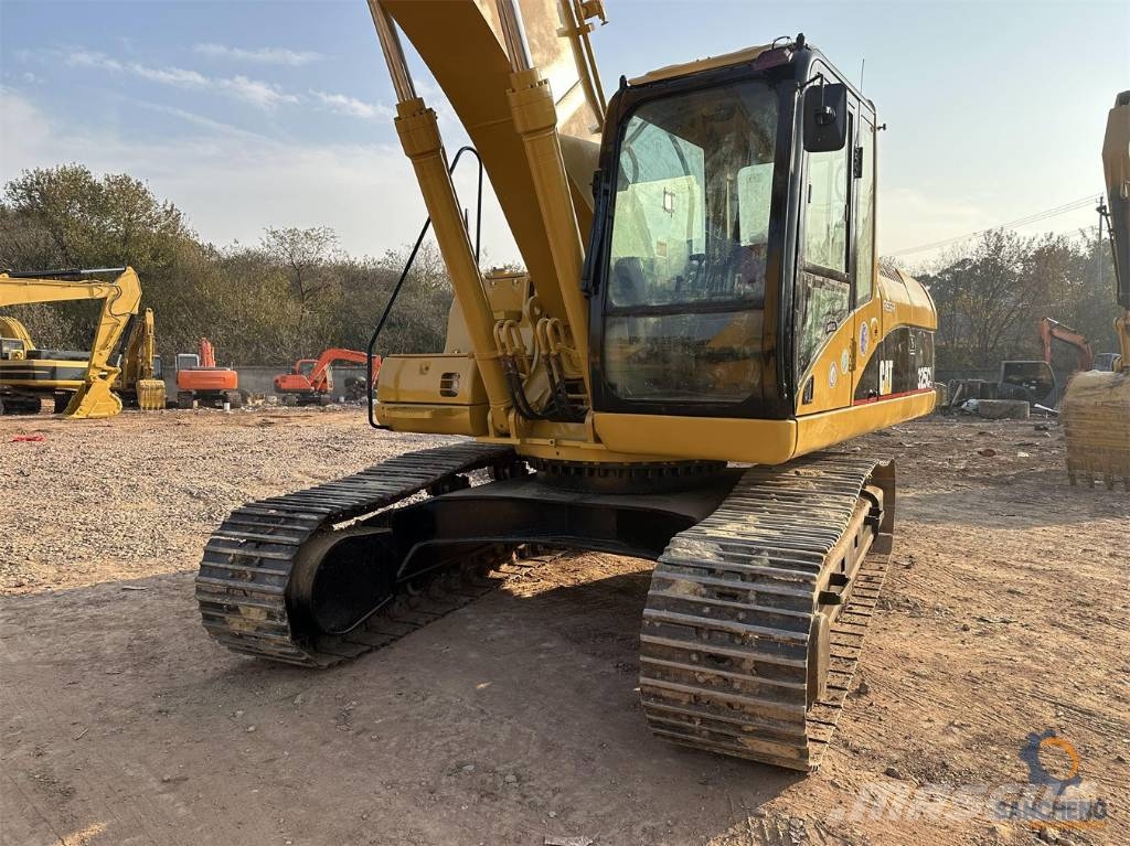 CAT 325 CL Bagri goseničarji
