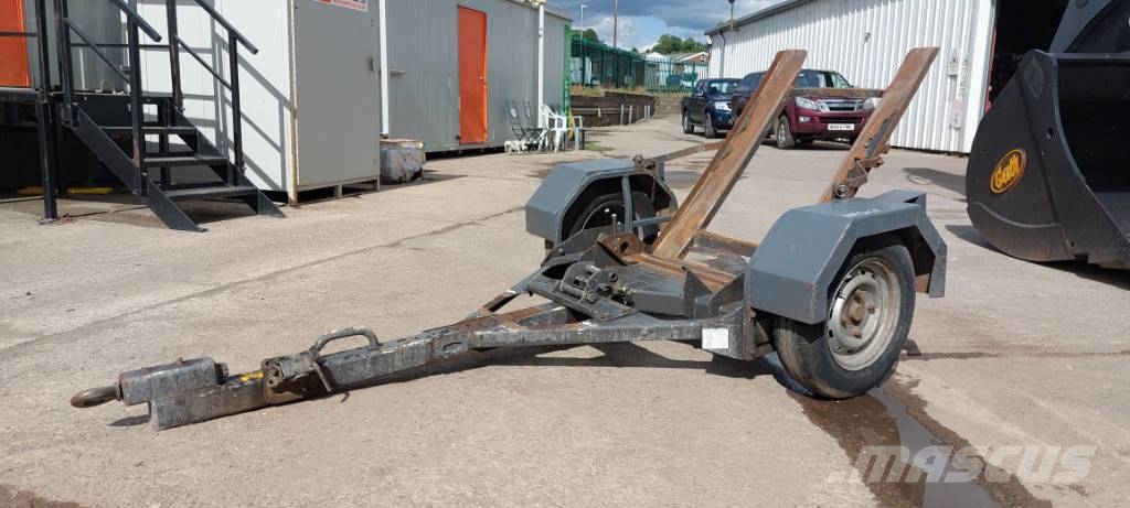 Mecalac MBR71 Roller & Trailer Еднобарабанни ролки