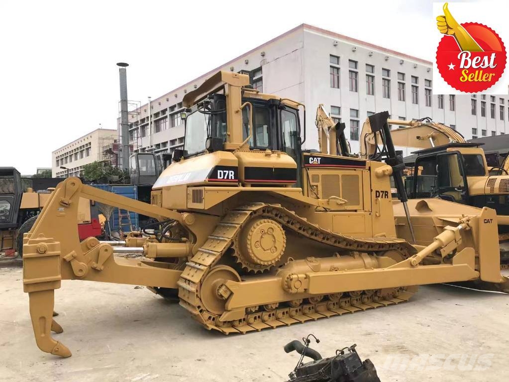 CAT D 7 R Pásové dozery
