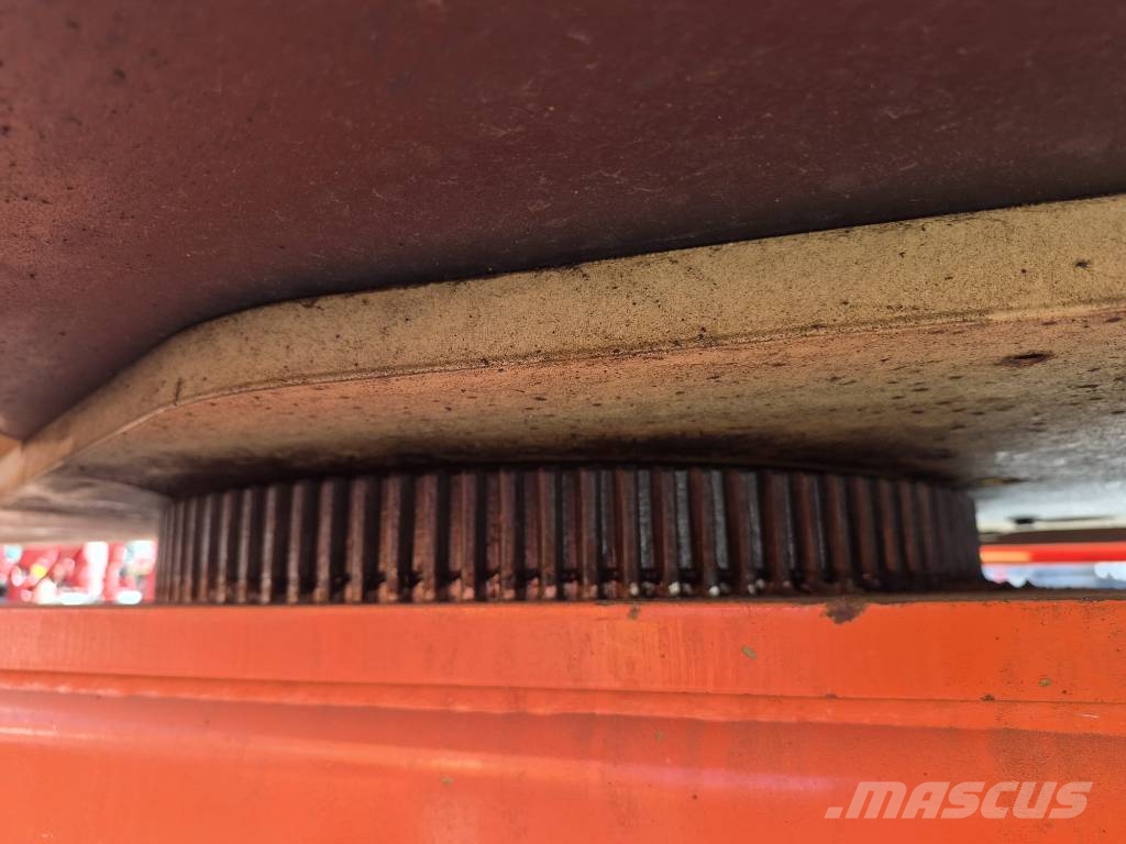 JLG M 600 JP Bomlifte med knækarm