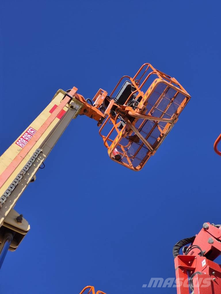 JLG M 600 JP Bomlifte med knækarm