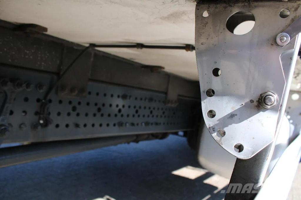 Mercedes-Benz Antos 1924 + THERMO KING 1200 + LIFT + EURO 6 Isotermos y frigoríficos