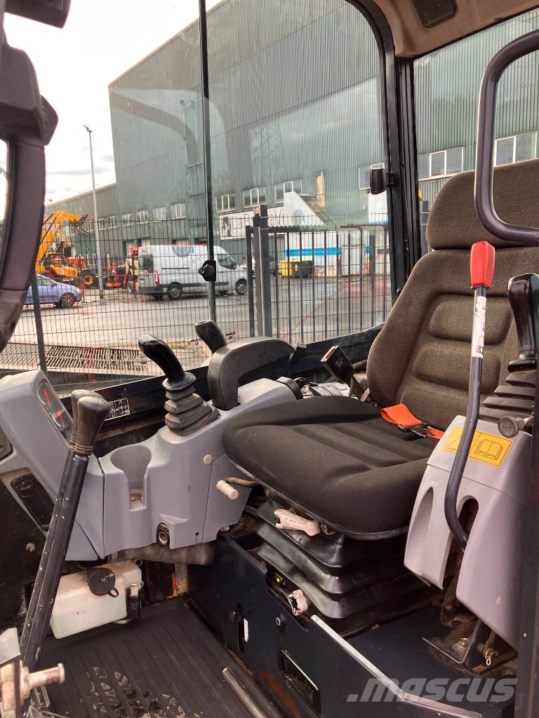 Kubota KX027-4 Minigravemaskiner